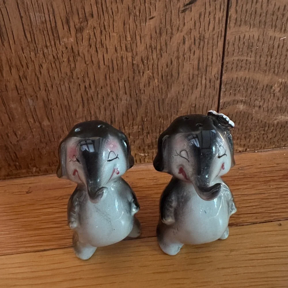 Mid Century Ceramic Anthropomorphic Elephant Salt & Pepper Shakers